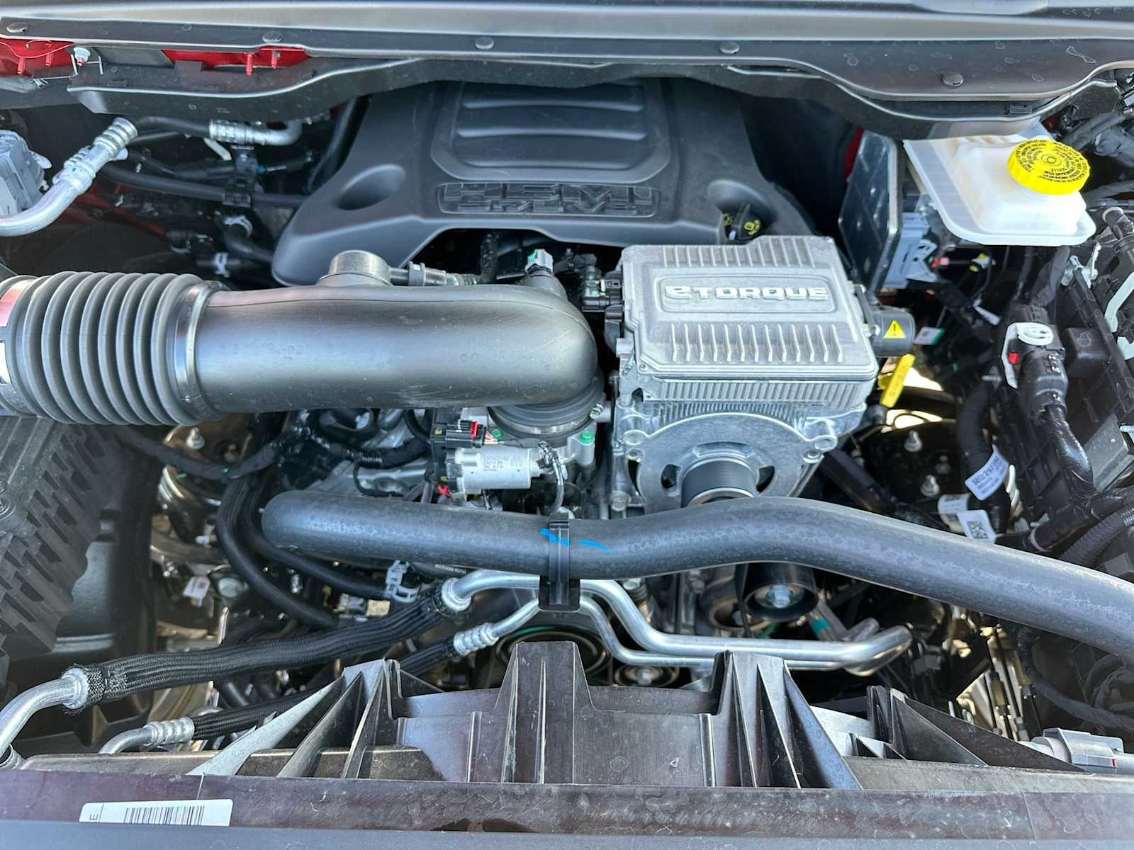 2027 RAM 1500 RAM 1500 LARAMIE CREW CAB 4X4 5'7' BOX