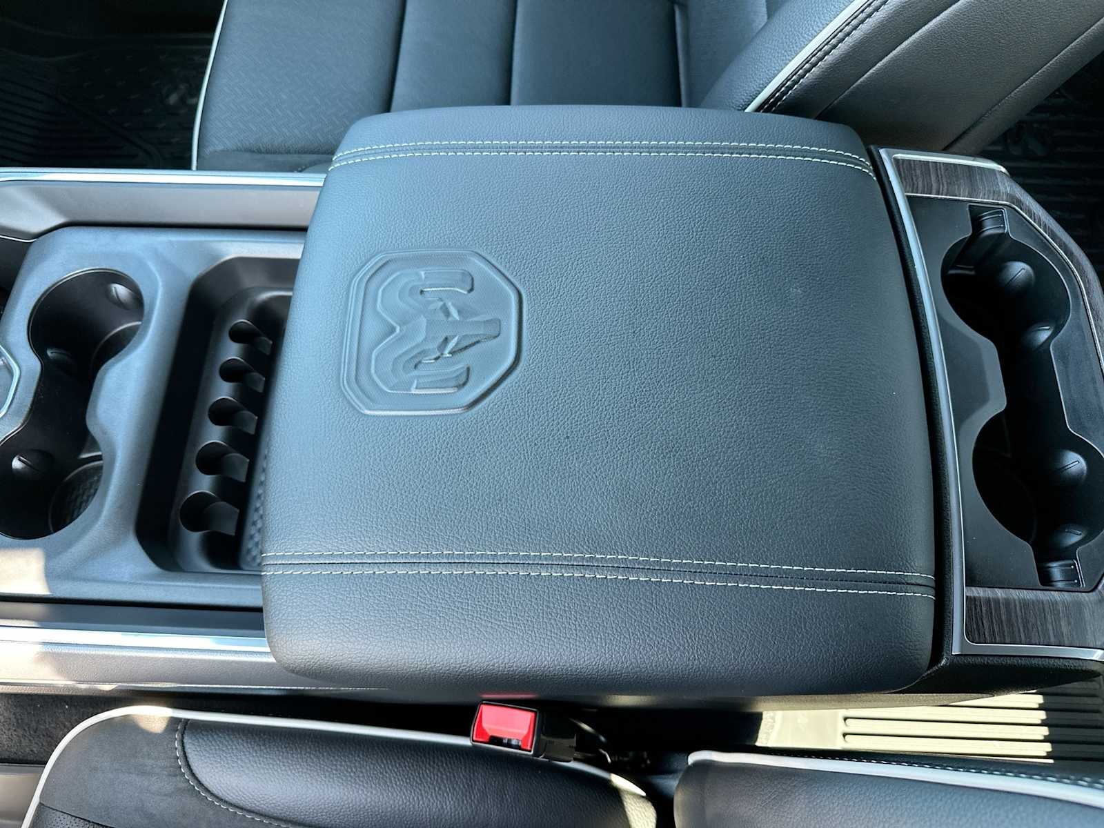 2027 RAM 1500 RAM 1500 LARAMIE CREW CAB 4X4 5'7' BOX