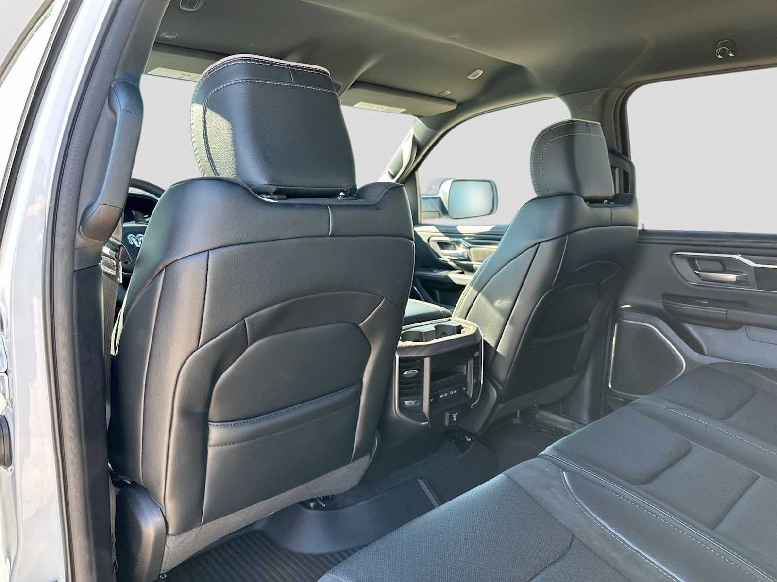 2027 RAM 1500 RAM 1500 LARAMIE CREW CAB 4X4 5'7' BOX