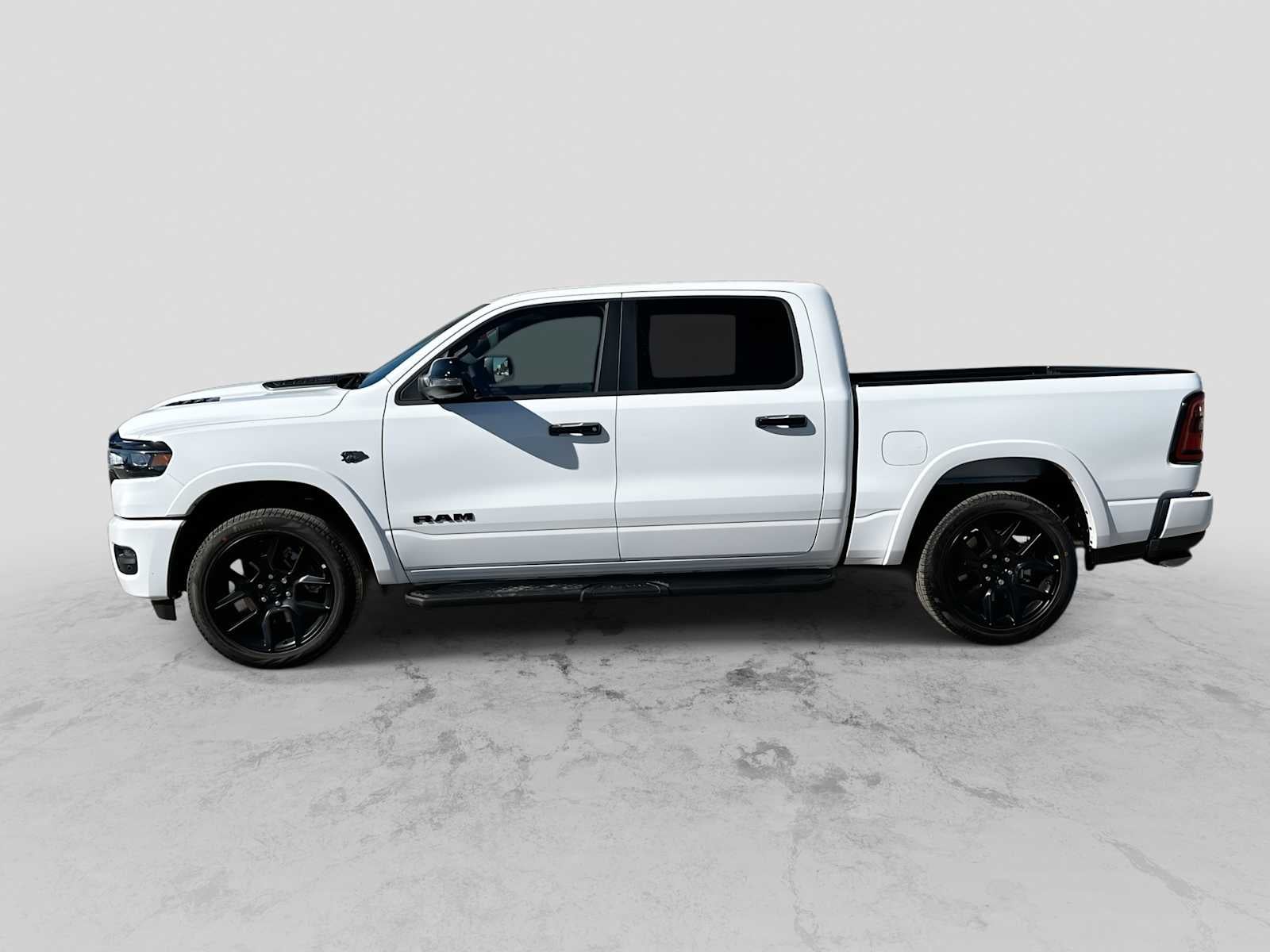 2027 RAM 1500 RAM 1500 LARAMIE CREW CAB 4X4 5'7' BOX