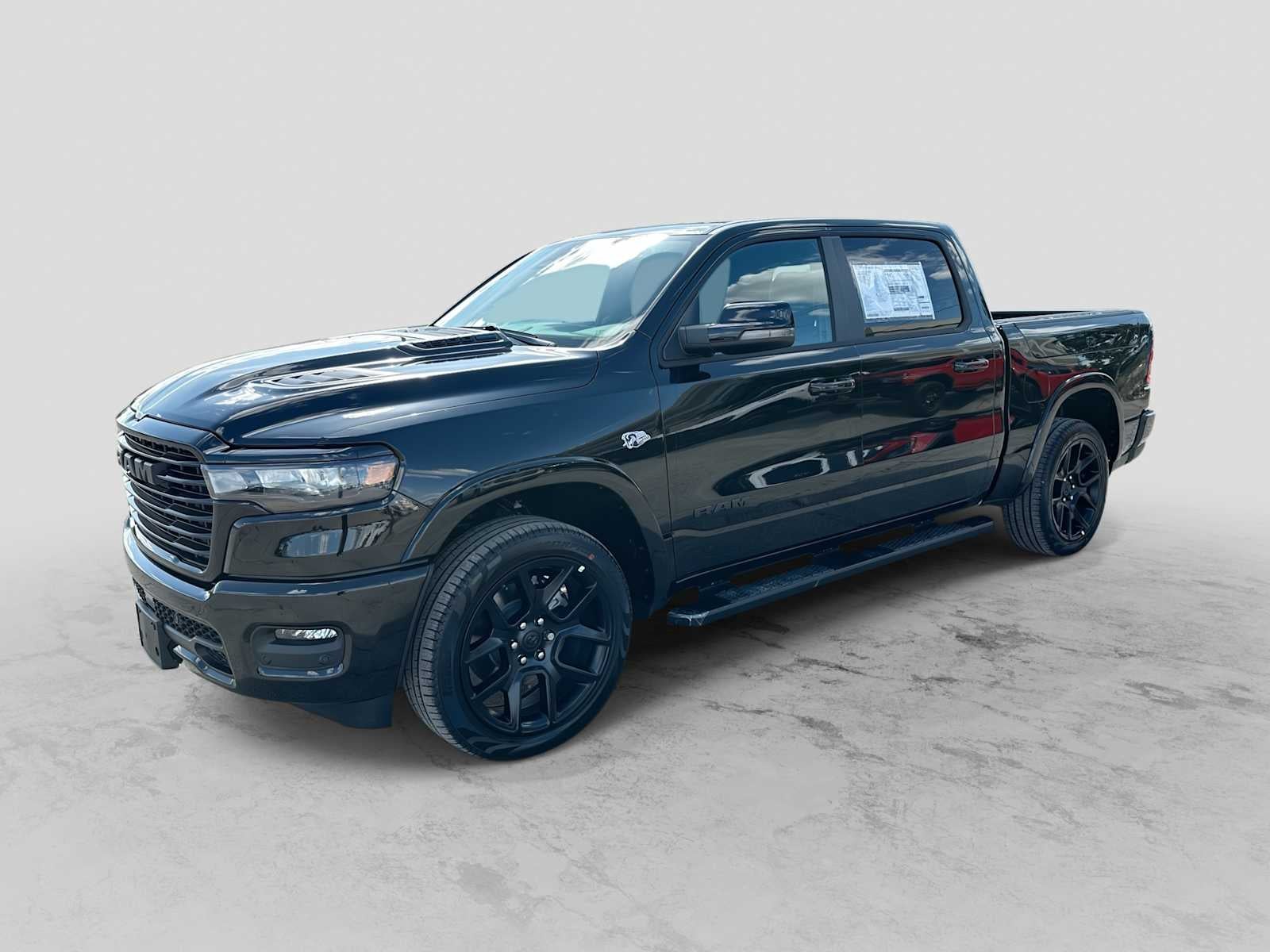 2026 RAM 1500 RAM 1500 LARAMIE CREW CAB 4X4 5'7' BOX