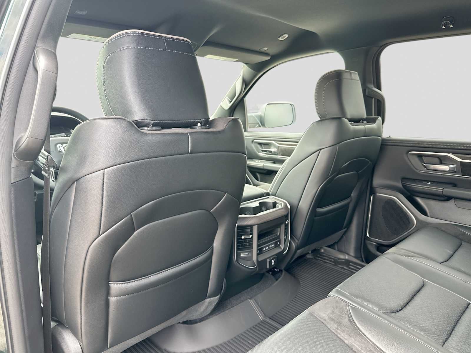 2027 RAM 1500 RAM 1500 LARAMIE CREW CAB 4X4 5'7' BOX
