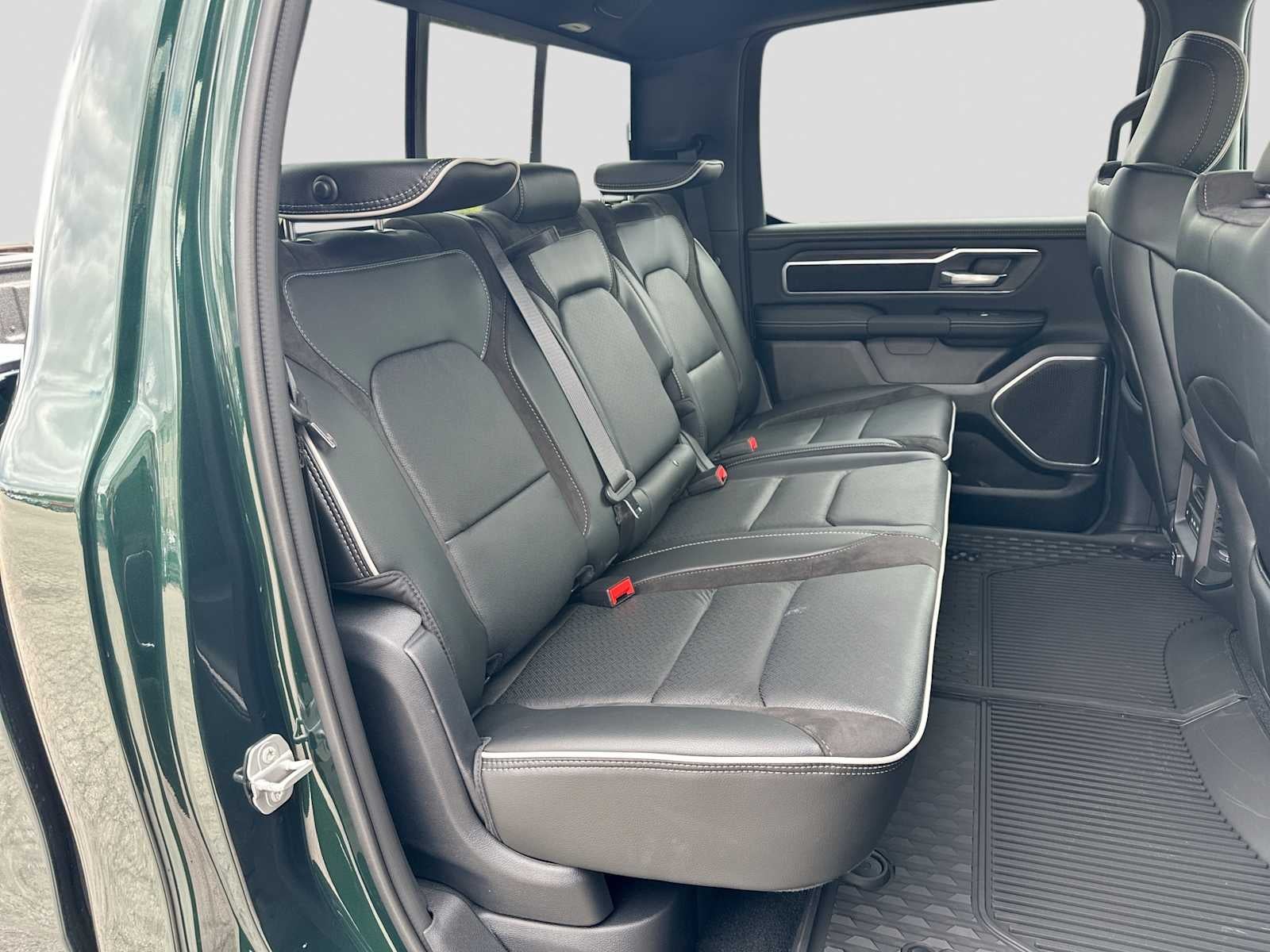 2027 RAM 1500 RAM 1500 LARAMIE CREW CAB 4X4 5'7' BOX