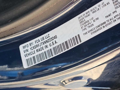 2022 RAM 1500 Laramie Crew Cab 4x4 5'7' Box