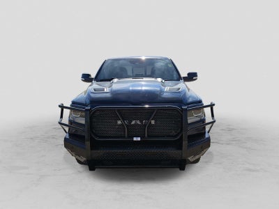 2022 RAM 1500 Laramie Crew Cab 4x4 5'7' Box