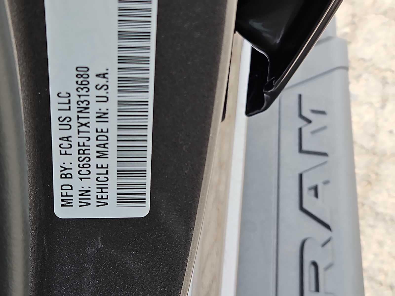 2026 RAM Ram 1500 RAM 1500 LARAMIE CREW CAB 4X4 5'7' BOX