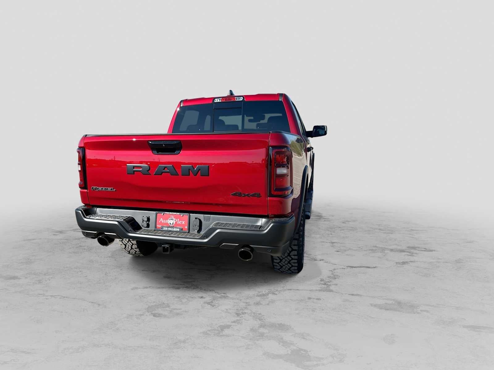 2027 RAM 1500 RAM 1500 REBEL CREW CAB 4X4 5'7' BOX