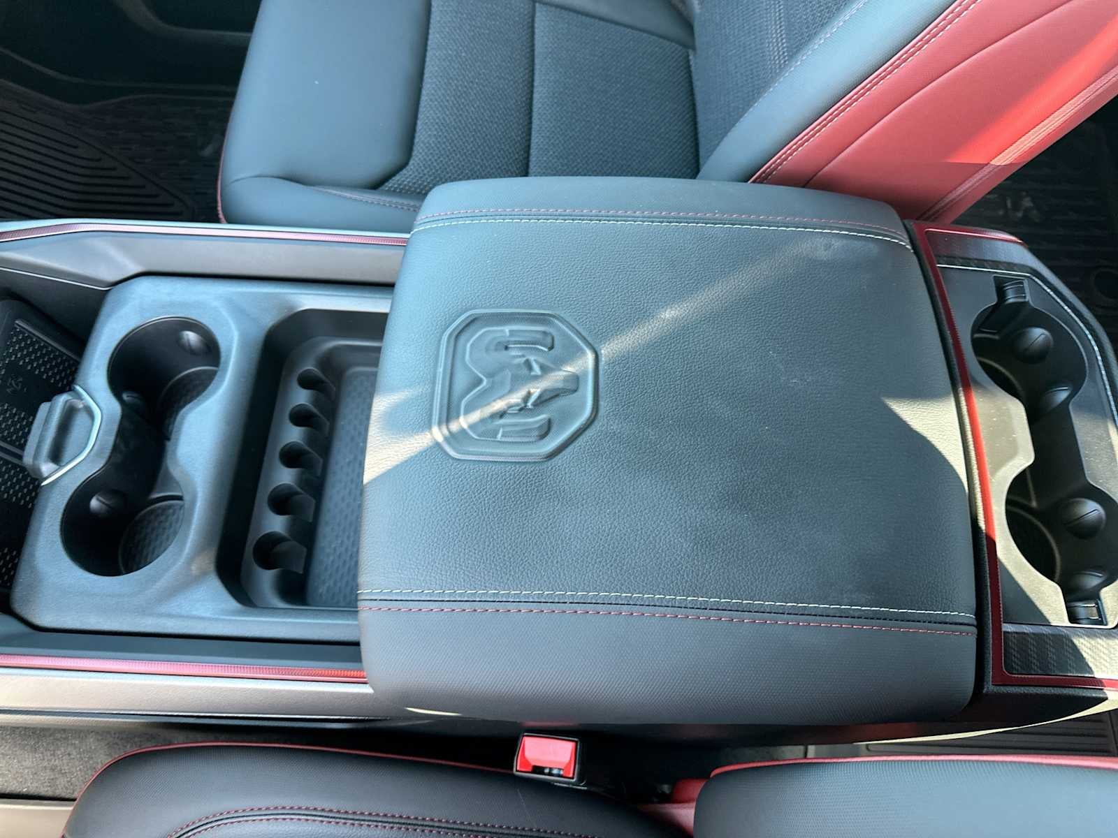 2027 RAM 1500 RAM 1500 REBEL CREW CAB 4X4 5'7' BOX
