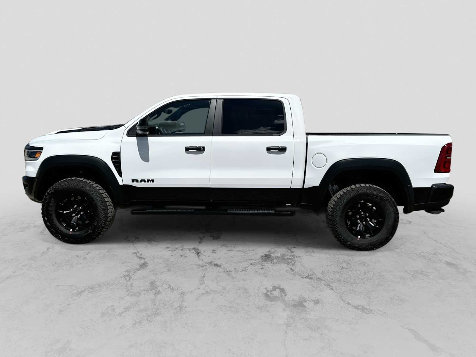 2027 RAM 1500 RAM 1500 RHO CREW CAB 4X4 5'7' BOX