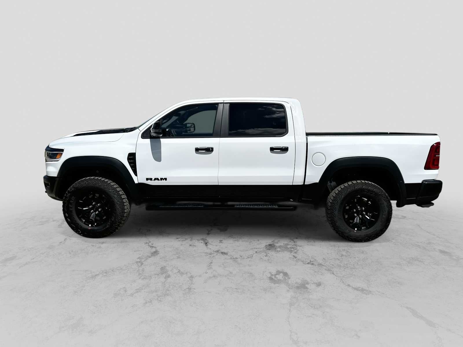 2027 RAM 1500 RAM 1500 RHO CREW CAB 4X4 5'7' BOX
