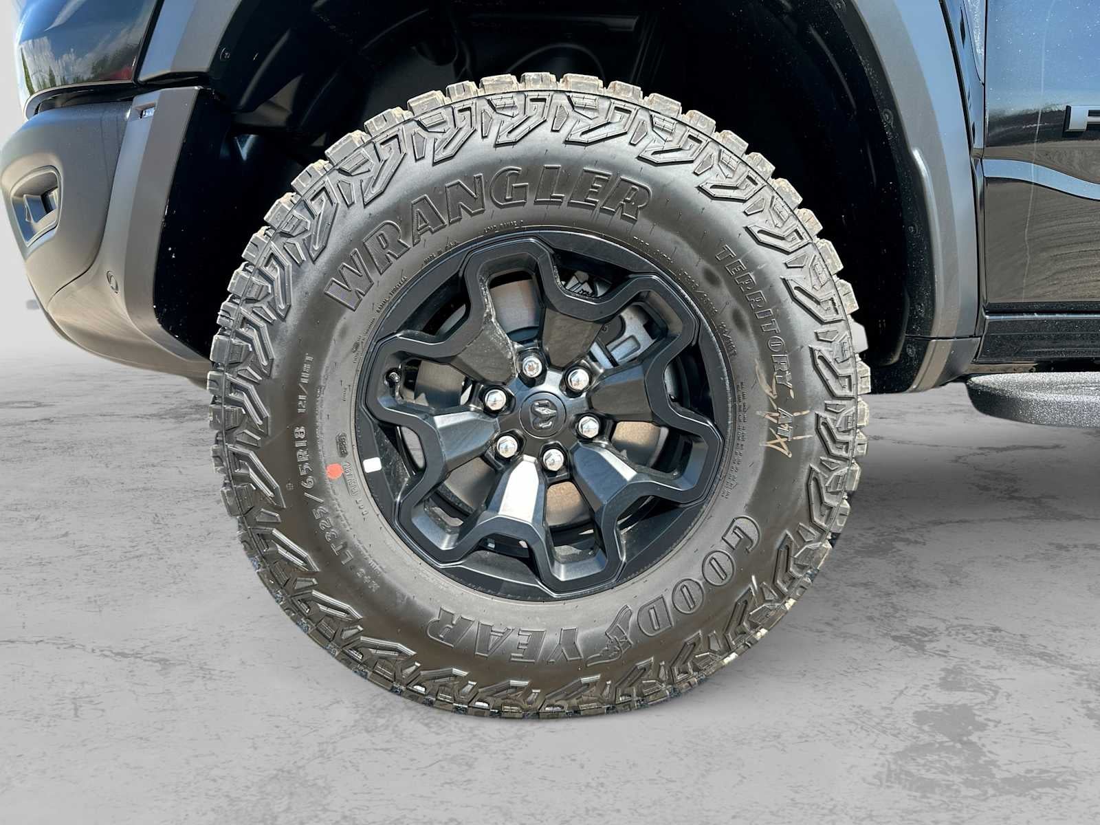 2027 RAM 1500 RAM 1500 RHO CREW CAB 4X4 5'7' BOX