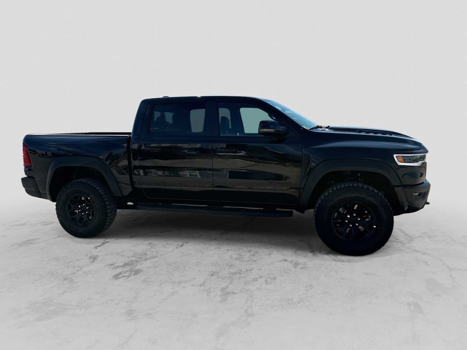 2027 RAM 1500 RAM 1500 RHO CREW CAB 4X4 5'7' BOX