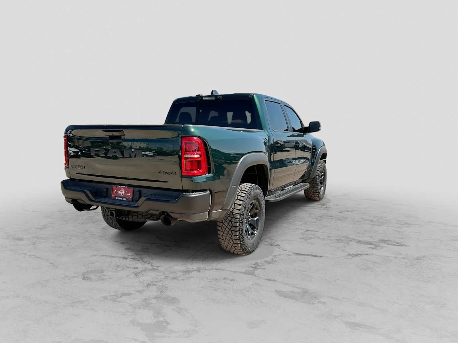 2026 RAM 1500 RAM 1500 RHO CREW CAB 4X4 5'7' BOX