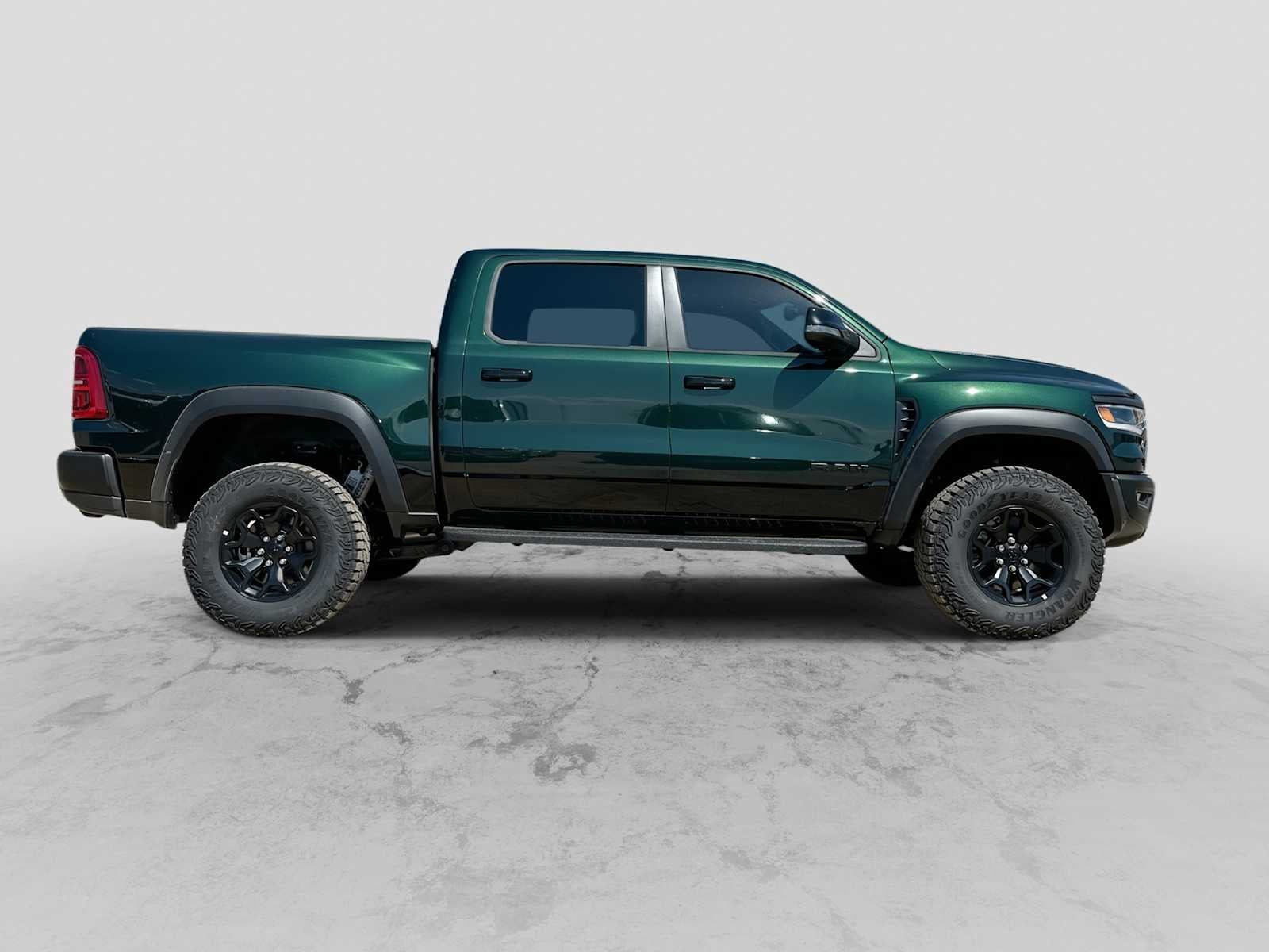 2026 RAM 1500 RAM 1500 RHO CREW CAB 4X4 5'7' BOX