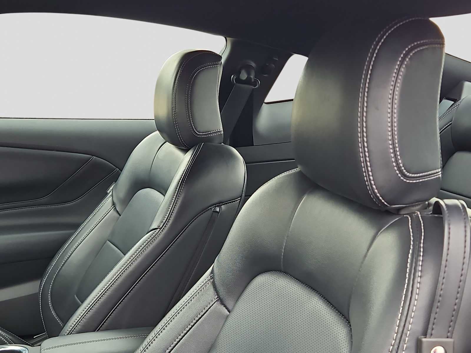 2025 Ford Mustang EcoBoost Premium Fastback