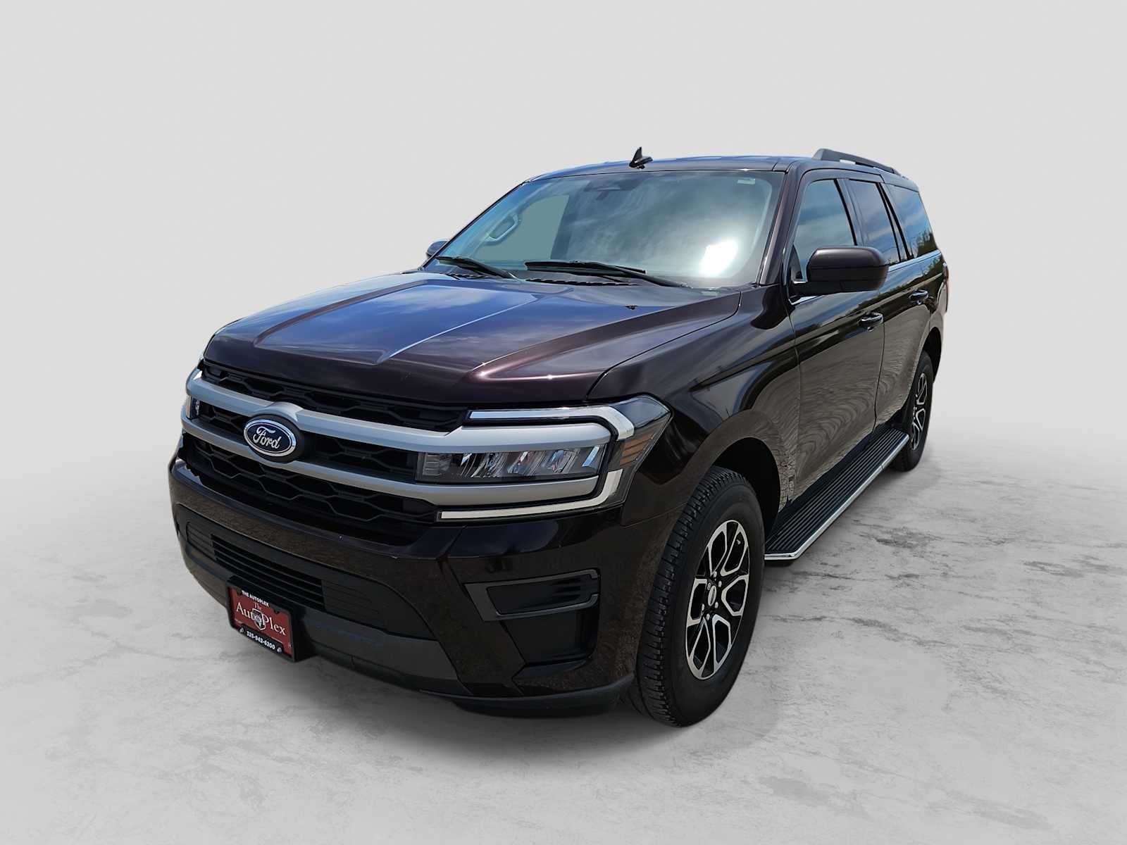 2023 Ford Expedition XLT's photo
