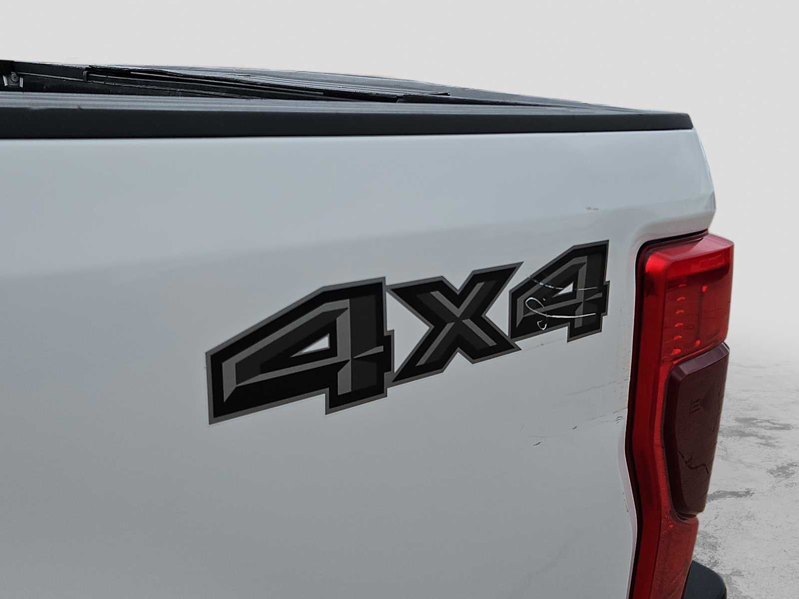 2022 Ford Super Duty F-250 SRW Platinum 4WD Crew Cab 6.75 Box
