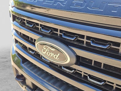 2023 Ford Super Duty F-250 SRW LARIAT