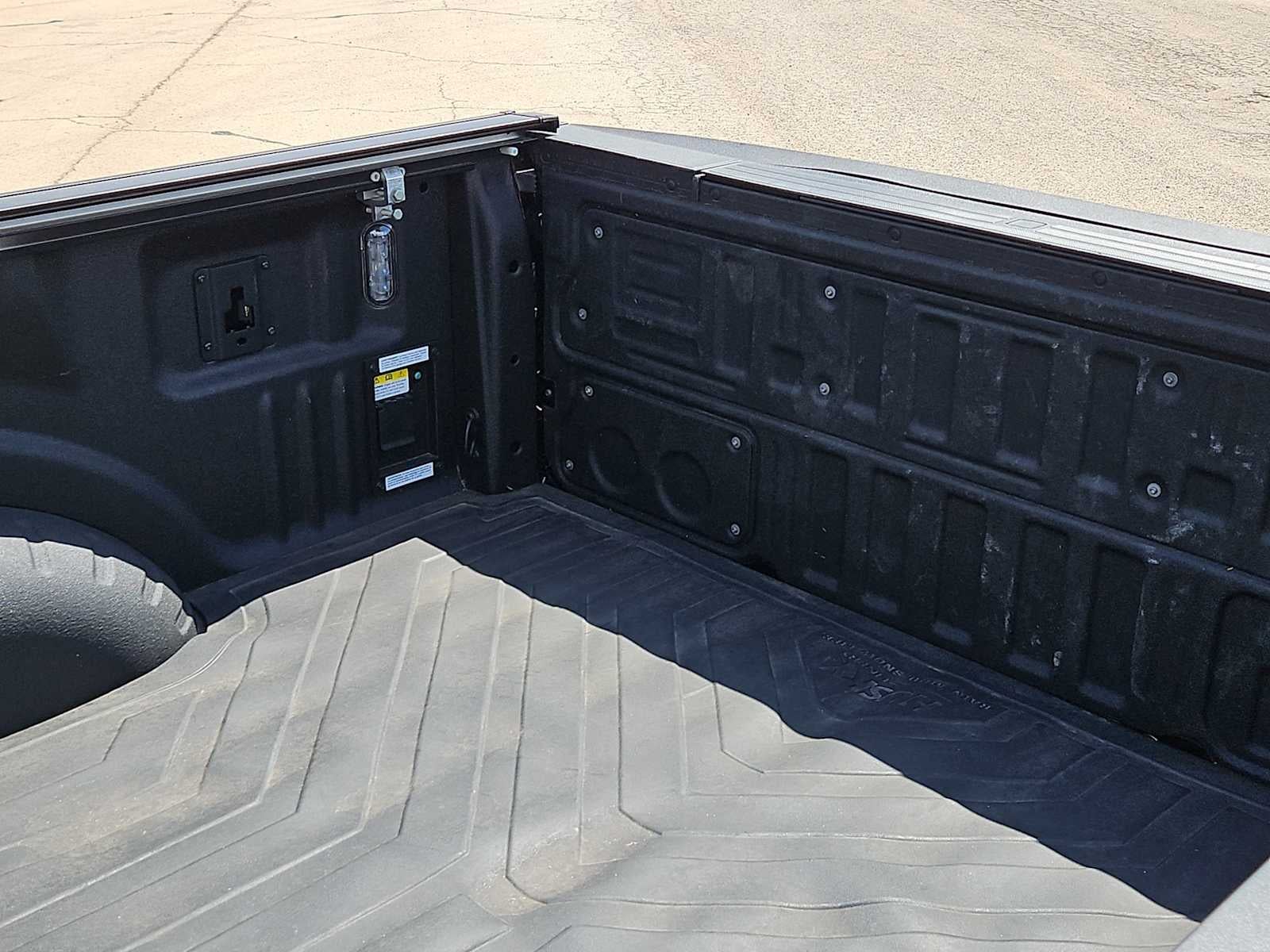 2023 Ford Super Duty F-250 SRW LARIAT