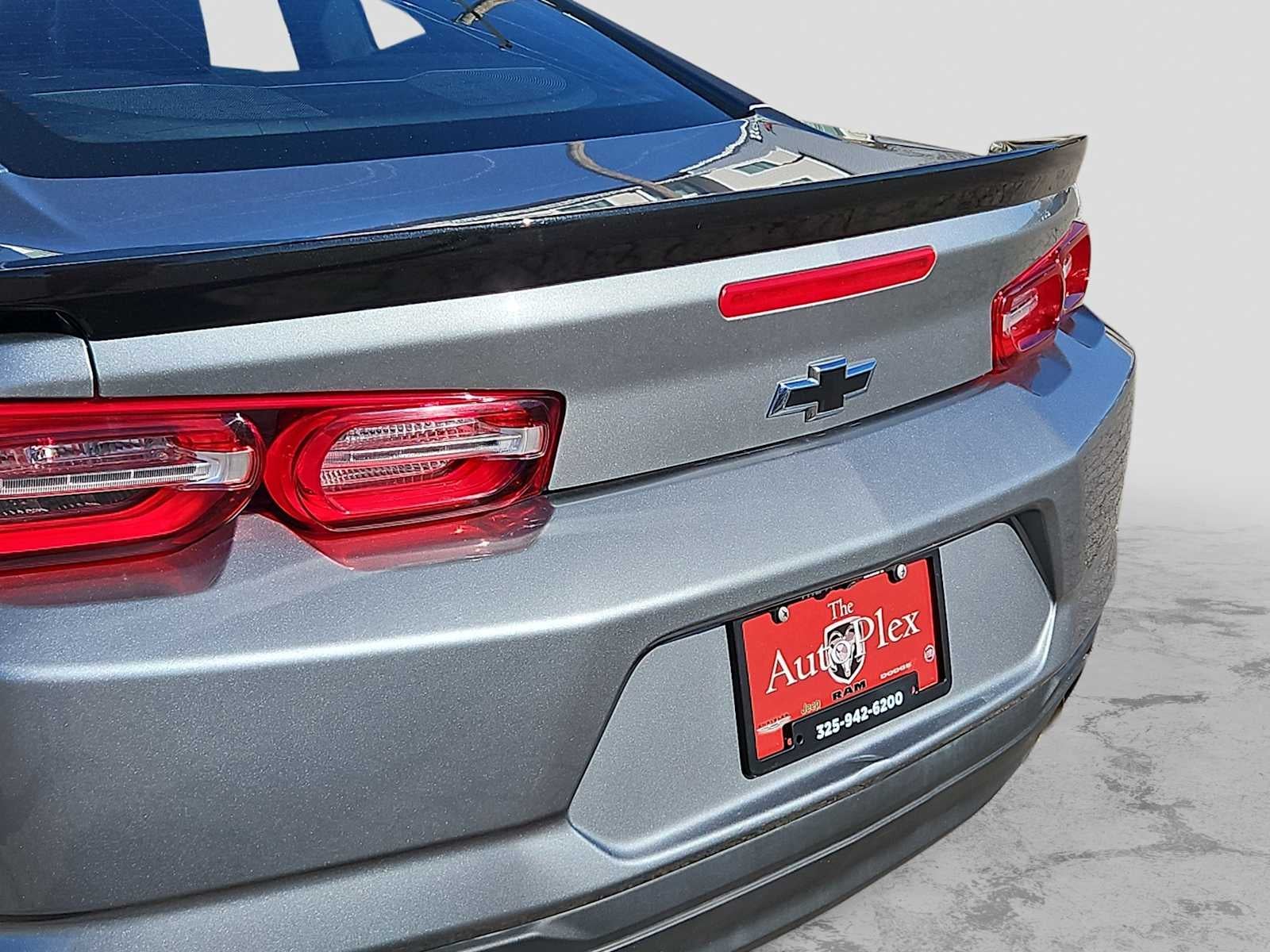 2024 Chevrolet Camaro RWD Coupe 1LT