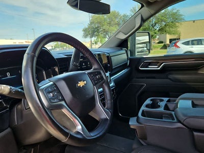 2025 Chevrolet Silverado 2500HD 4WD Crew Cab Standard Bed LT
