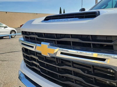 2025 Chevrolet Silverado 2500HD 4WD Crew Cab Standard Bed LT