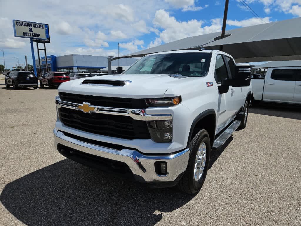 2025 Chevrolet Silverado 2500HD 4WD Crew Cab Standard Bed LT