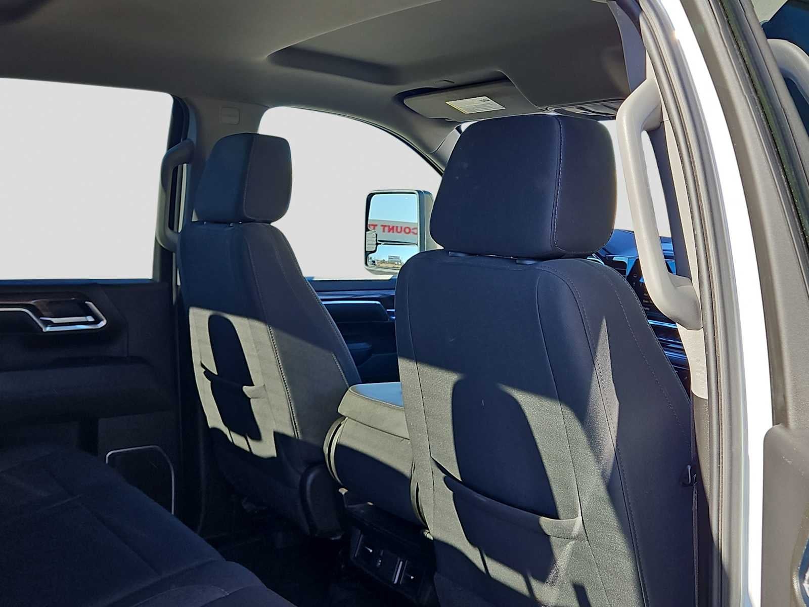 2024 Chevrolet Silverado 2500HD 4WD Crew Cab Standard Bed LT