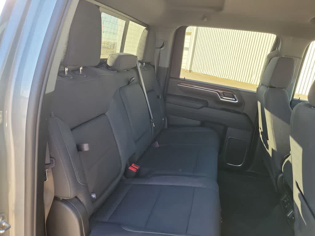 2025 Chevrolet Silverado 2500HD 4WD Crew Cab Standard Bed LT