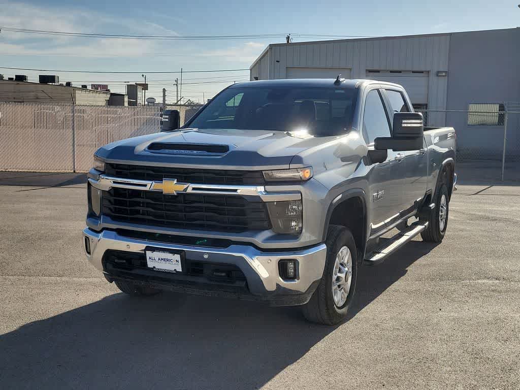 2025 Chevrolet Silverado 2500HD 4WD Crew Cab Standard Bed LT