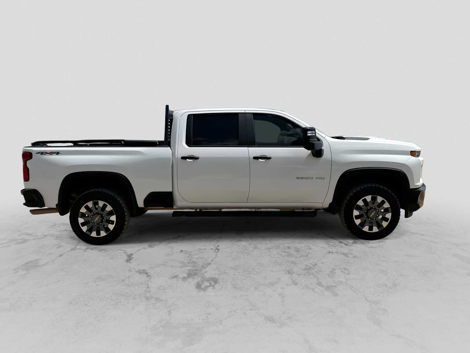 2021 Chevrolet Silverado 2500HD 4WD Crew Cab Standard Bed Custom