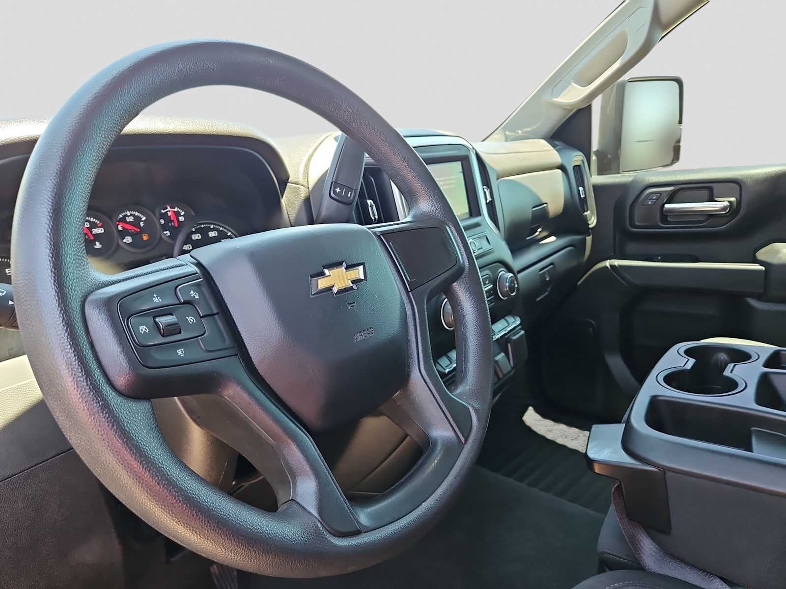 2024 Chevrolet Silverado 2500HD 4WD Crew Cab Standard Bed Custom