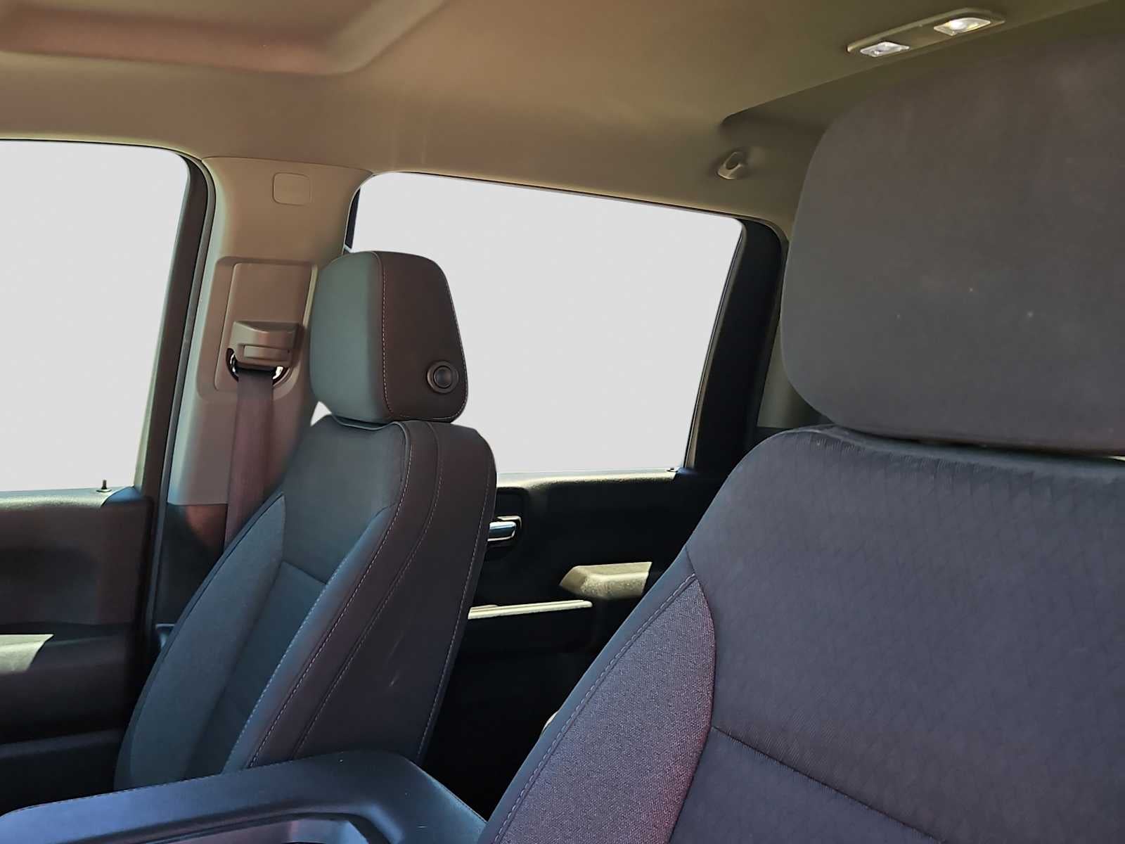 2024 Chevrolet Silverado 2500HD 4WD Crew Cab Standard Bed Custom