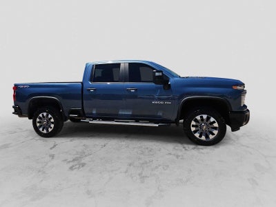 2024 Chevrolet Silverado 2500HD 4WD Crew Cab Standard Bed Custom