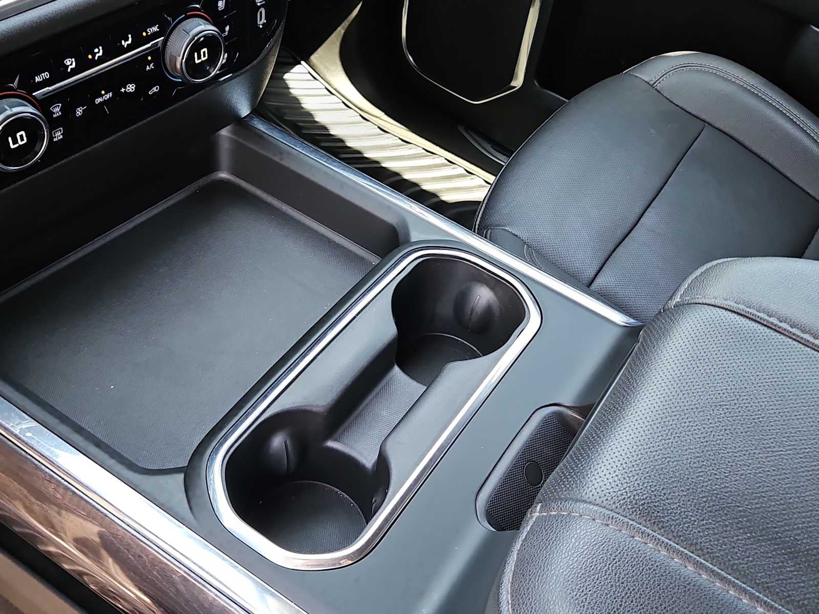 2024 Chevrolet Silverado 3500HD 4WD Crew Cab Long Bed LTZ