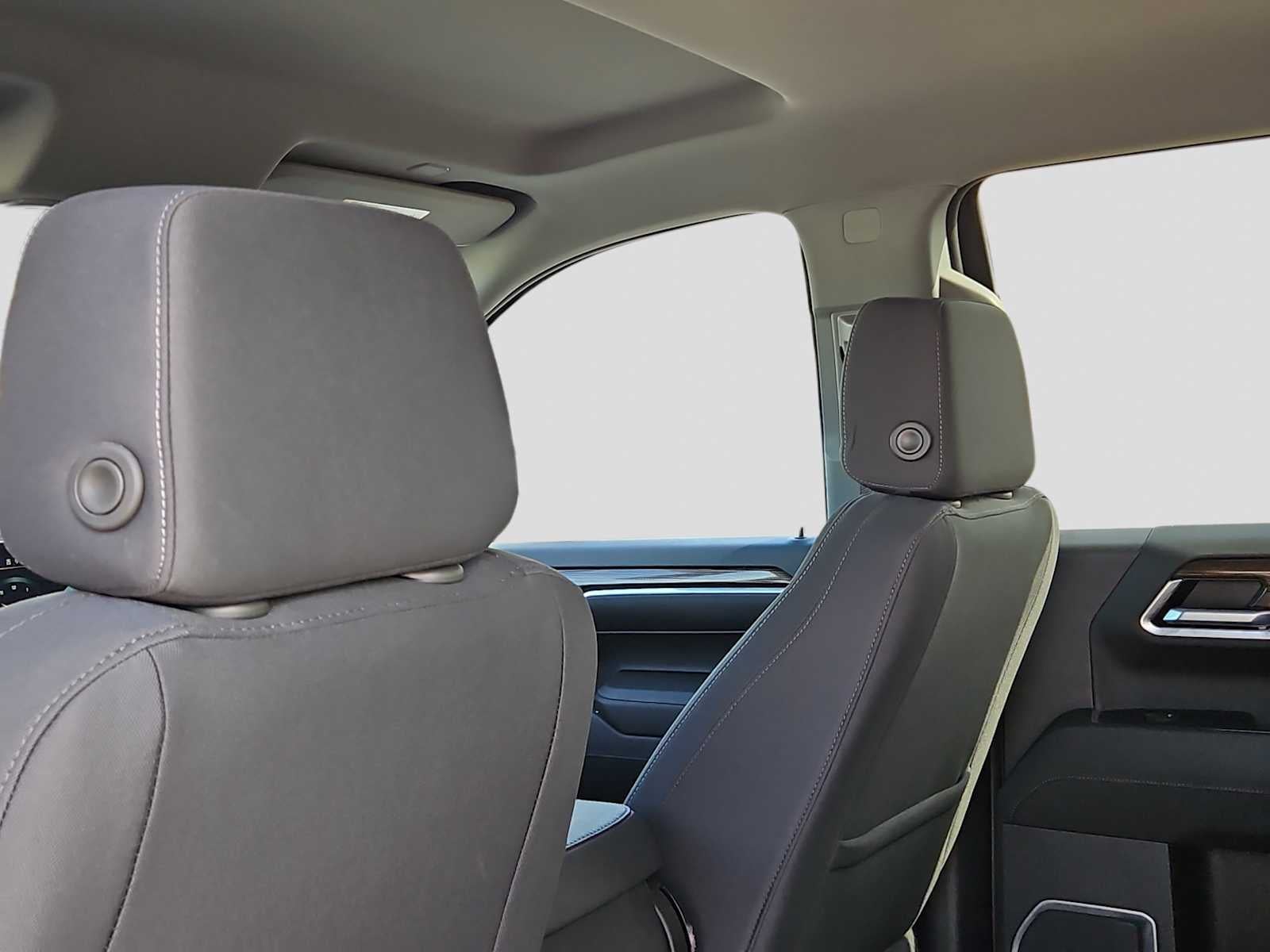 2023 Chevrolet Silverado 1500 4WD Crew Cab Standard Bed LT