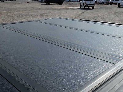 2023 Chevrolet Silverado 1500 4WD Crew Cab Standard Bed LT