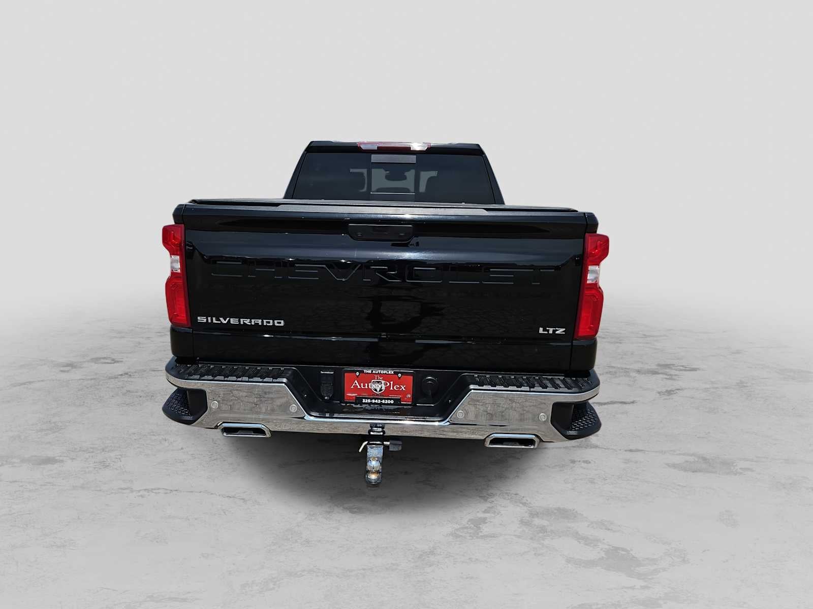 2023 Chevrolet Silverado 1500 4WD Crew Cab Short Bed LTZ