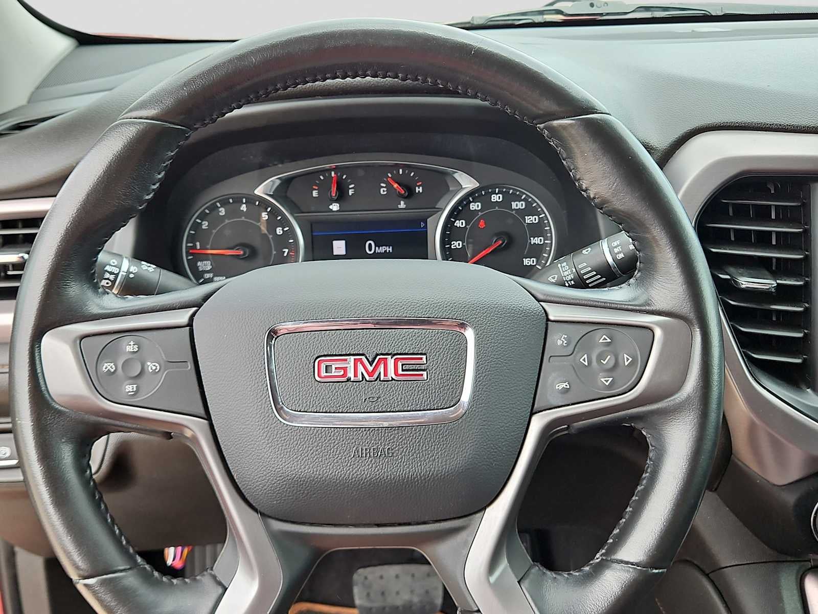 2020 GMC Acadia AWD AT4