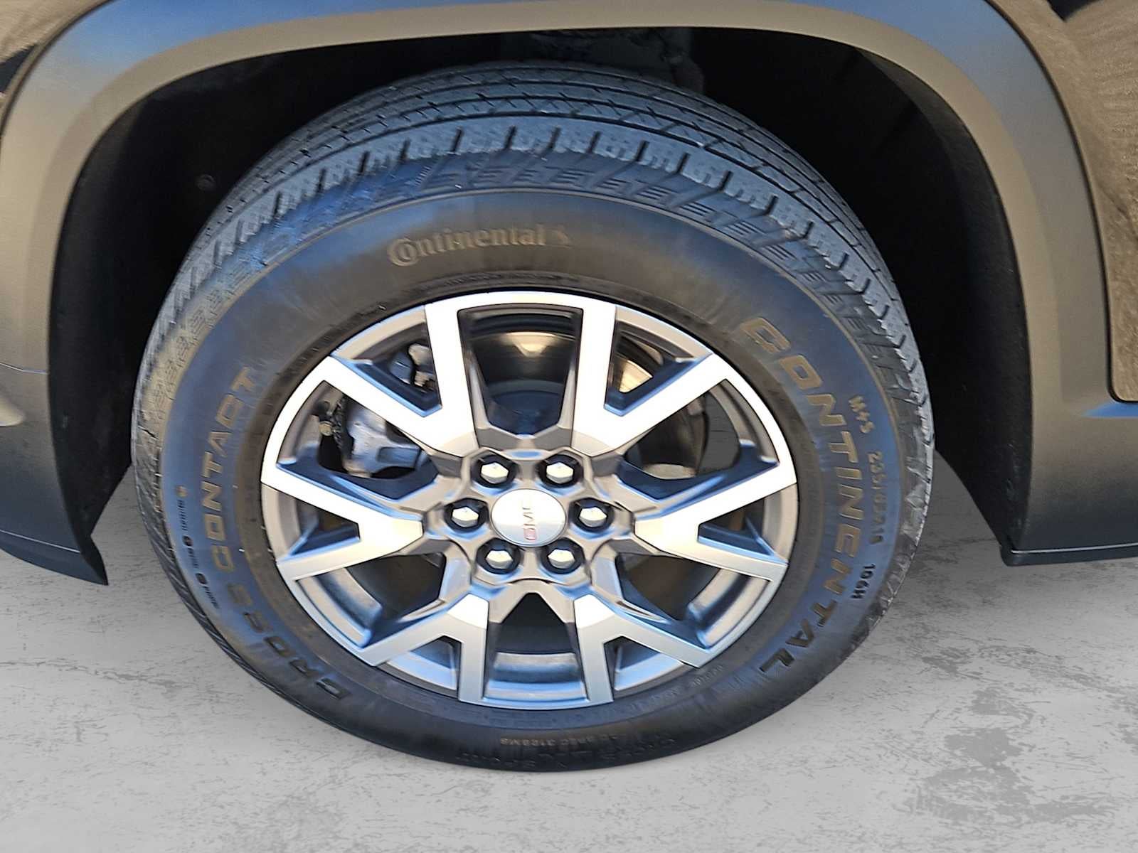 2023 GMC Acadia FWD SLT