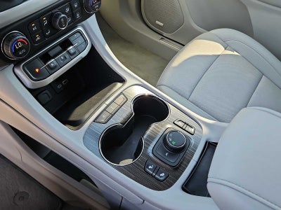 2023 GMC Acadia FWD SLT