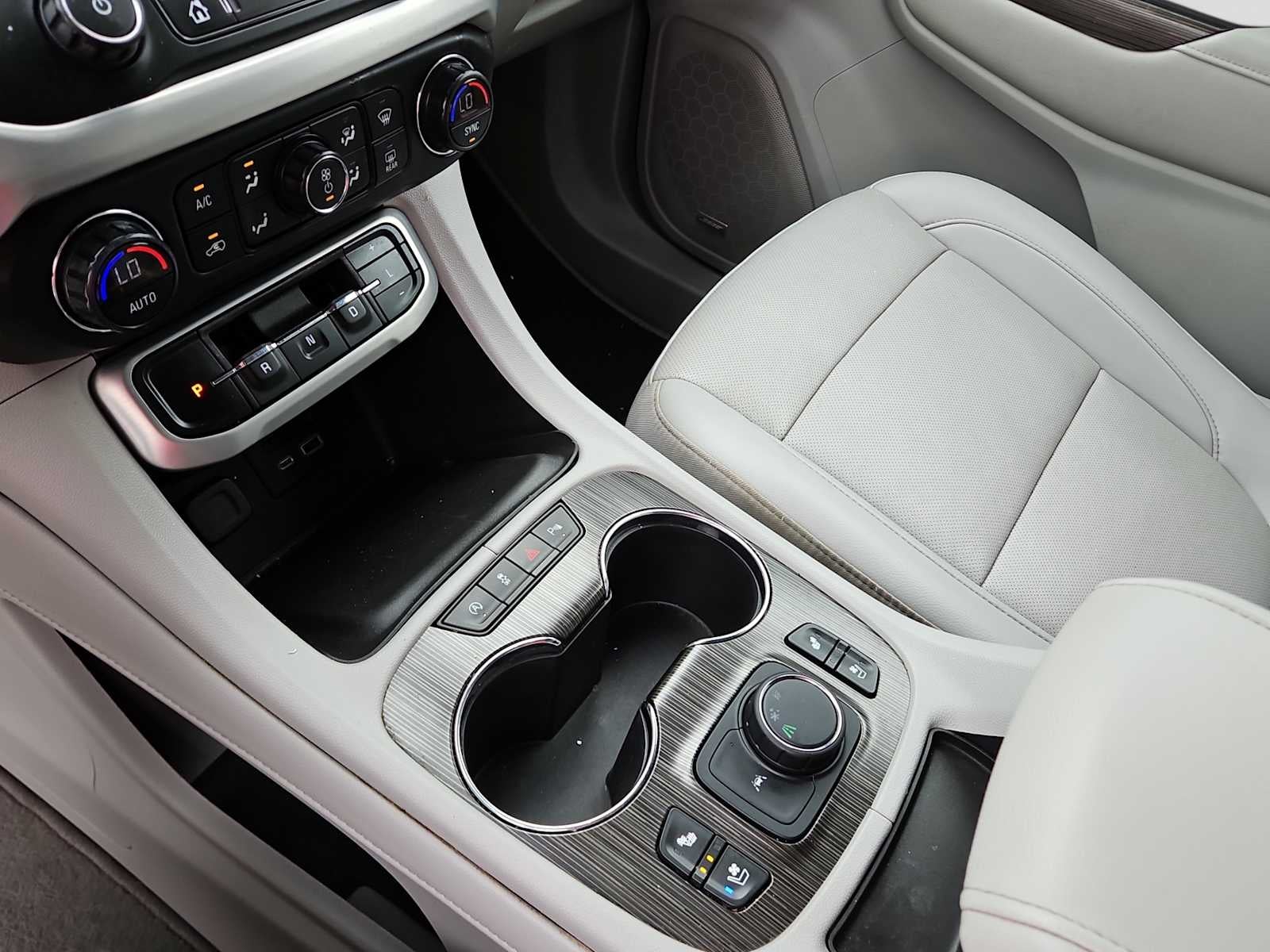 2021 GMC Acadia FWD SLT