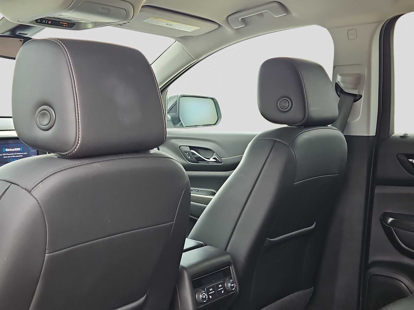 2023 GMC Acadia FWD SLT