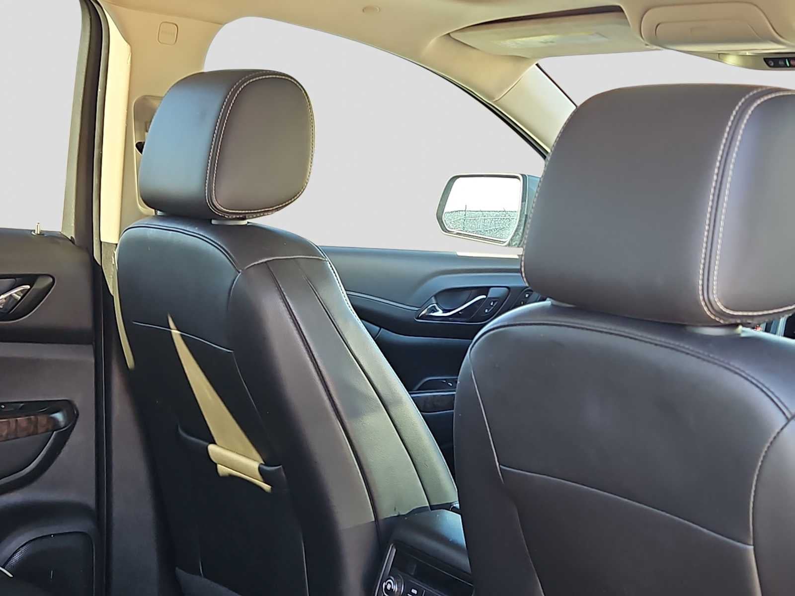 2023 GMC Acadia FWD Denali