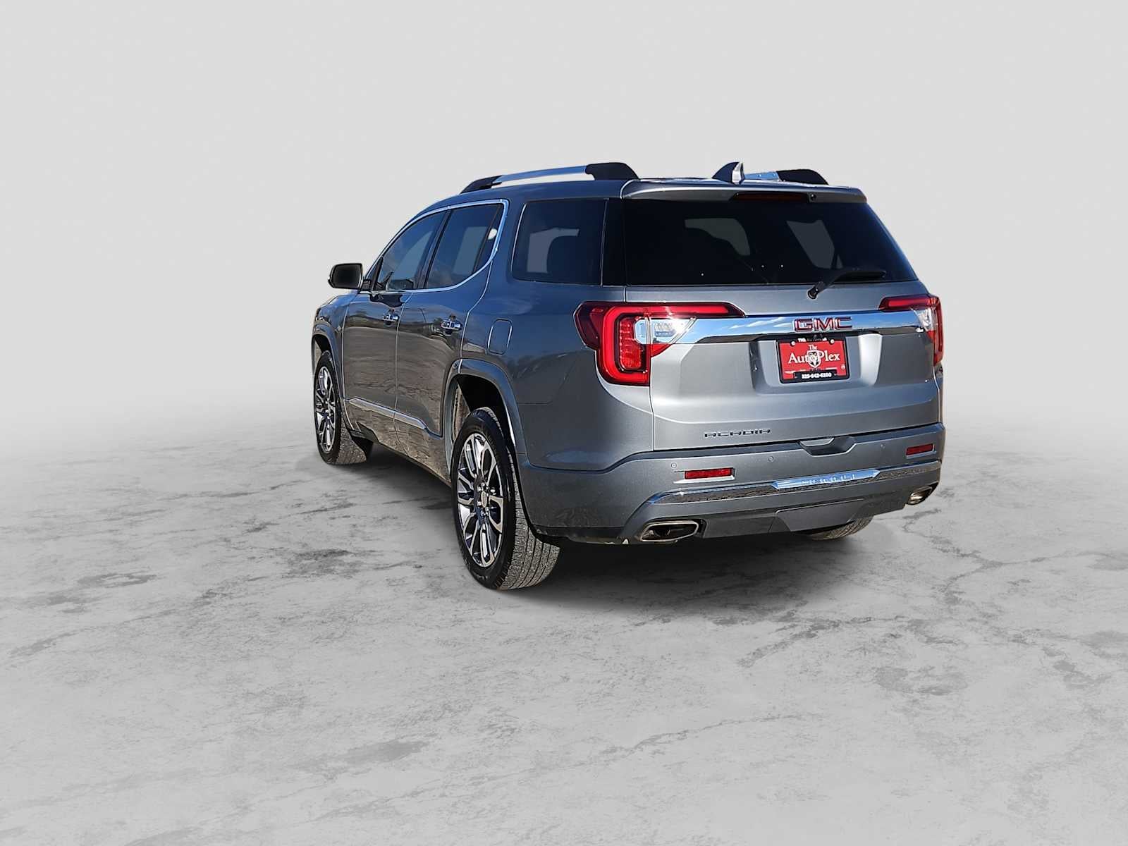 2023 GMC Acadia FWD Denali