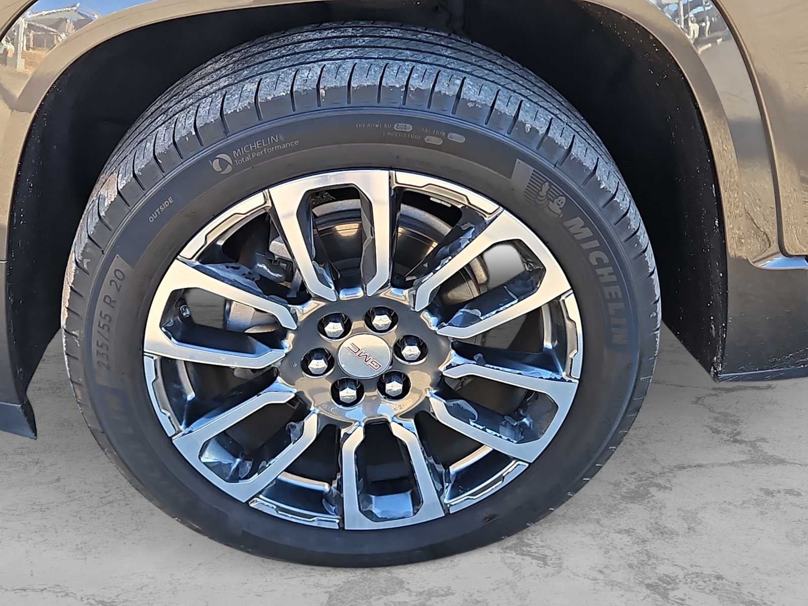 2020 GMC Acadia FWD Denali