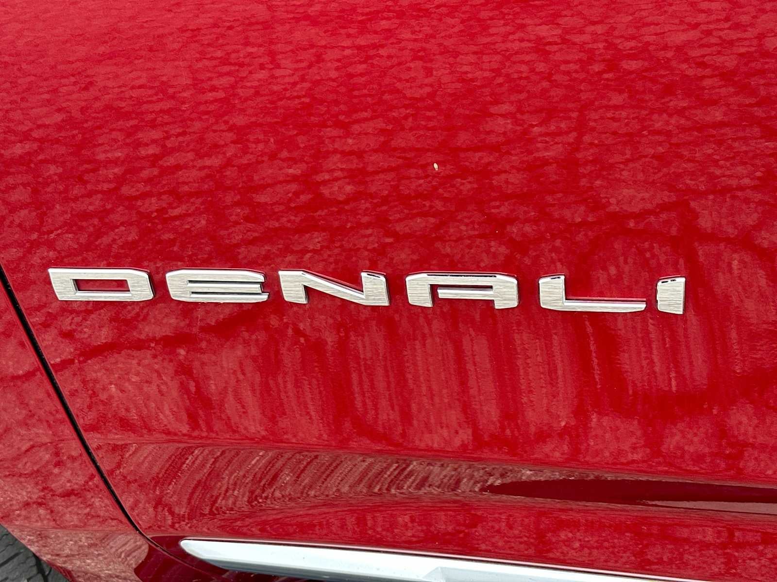 2021 GMC Yukon 4WD Denali
