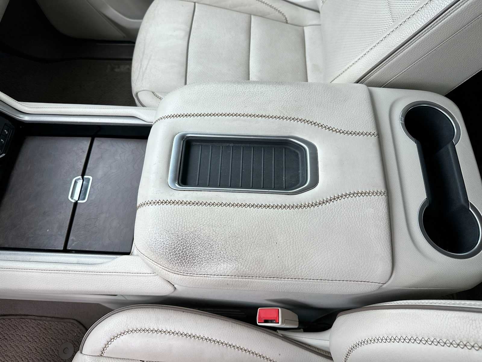 2021 GMC Yukon 4WD Denali