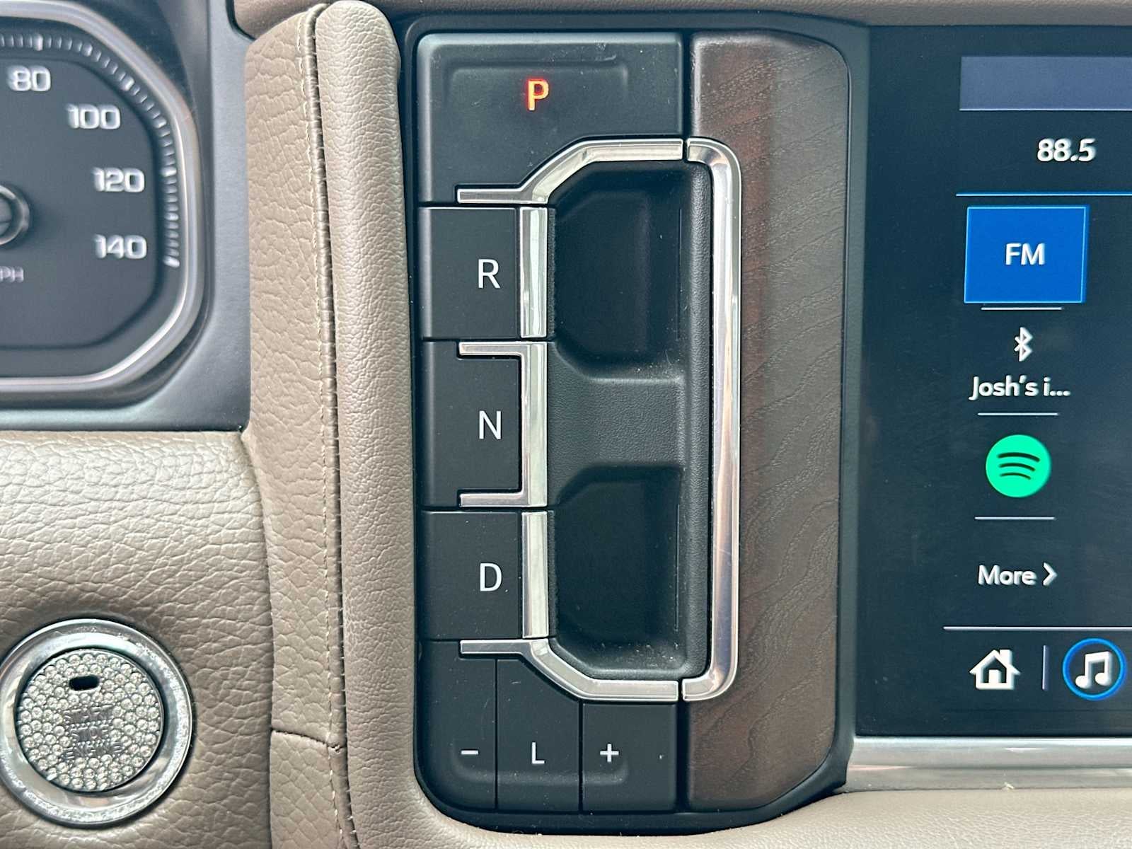 2021 GMC Yukon 4WD Denali