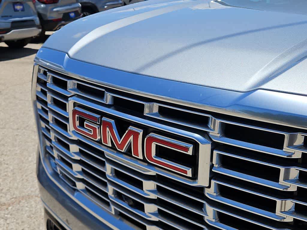 2025 GMC Yukon 4WD 4dr Denali
